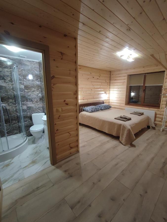 У Мирослави Pilipets Extérieur photo
