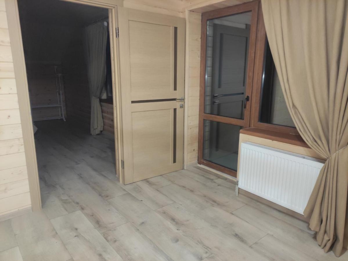 У Мирослави Pilipets Extérieur photo