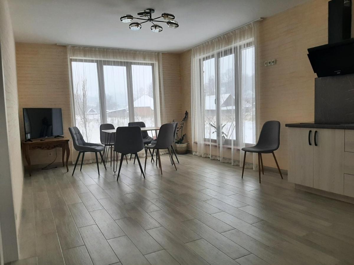 У Мирослави Pilipets Extérieur photo